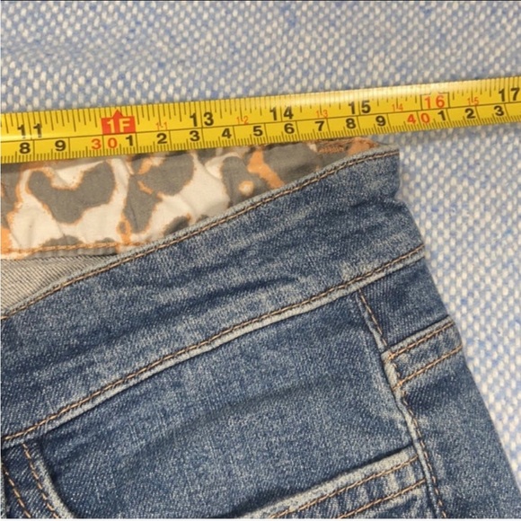 👖 Joe’s “Wild” Cropped Distressed Ankle Jeans 👖 - Picture 7 of 13